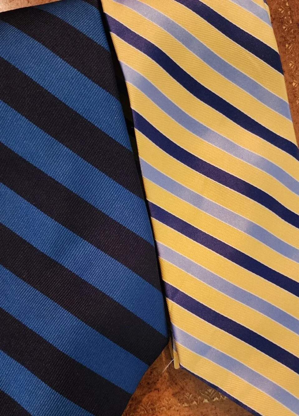 4pc Men’s Tie Lot TOMMY HILFIGER Kenneth Cole Roundtree & Yorke Silk Vintage